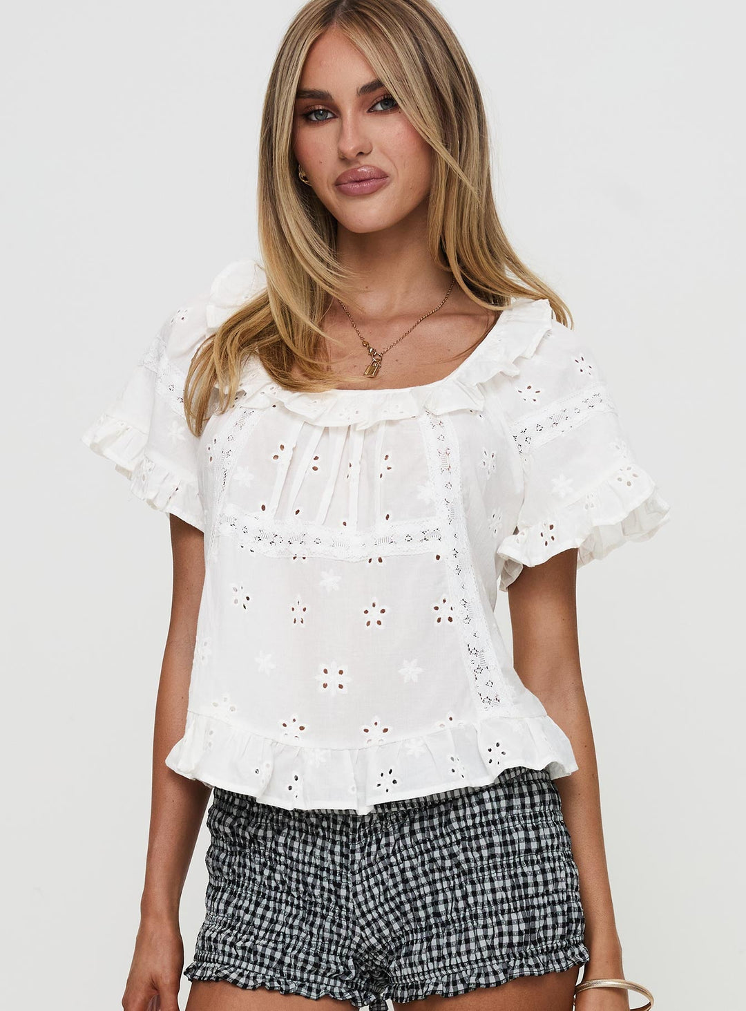 Teigen Broiderie Top Bianco