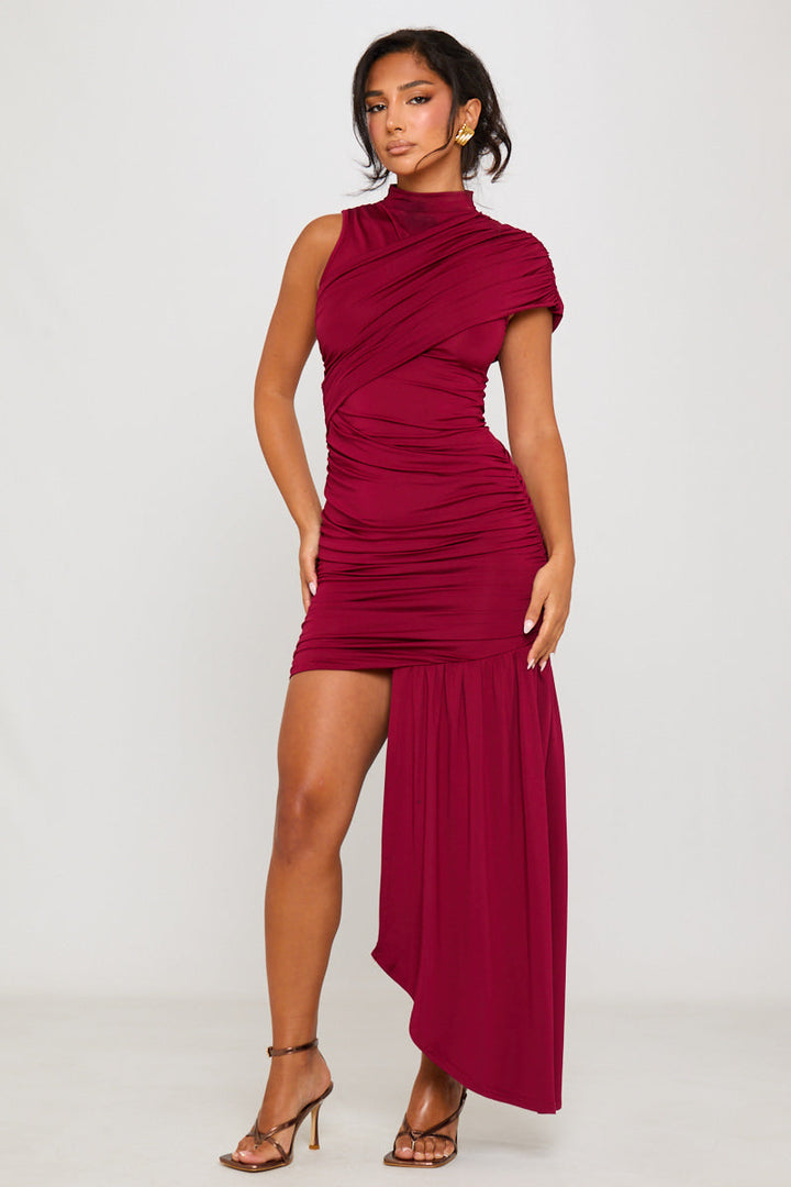 Mini abito drappeggiato con arricciatura e collo alto color bordeaux