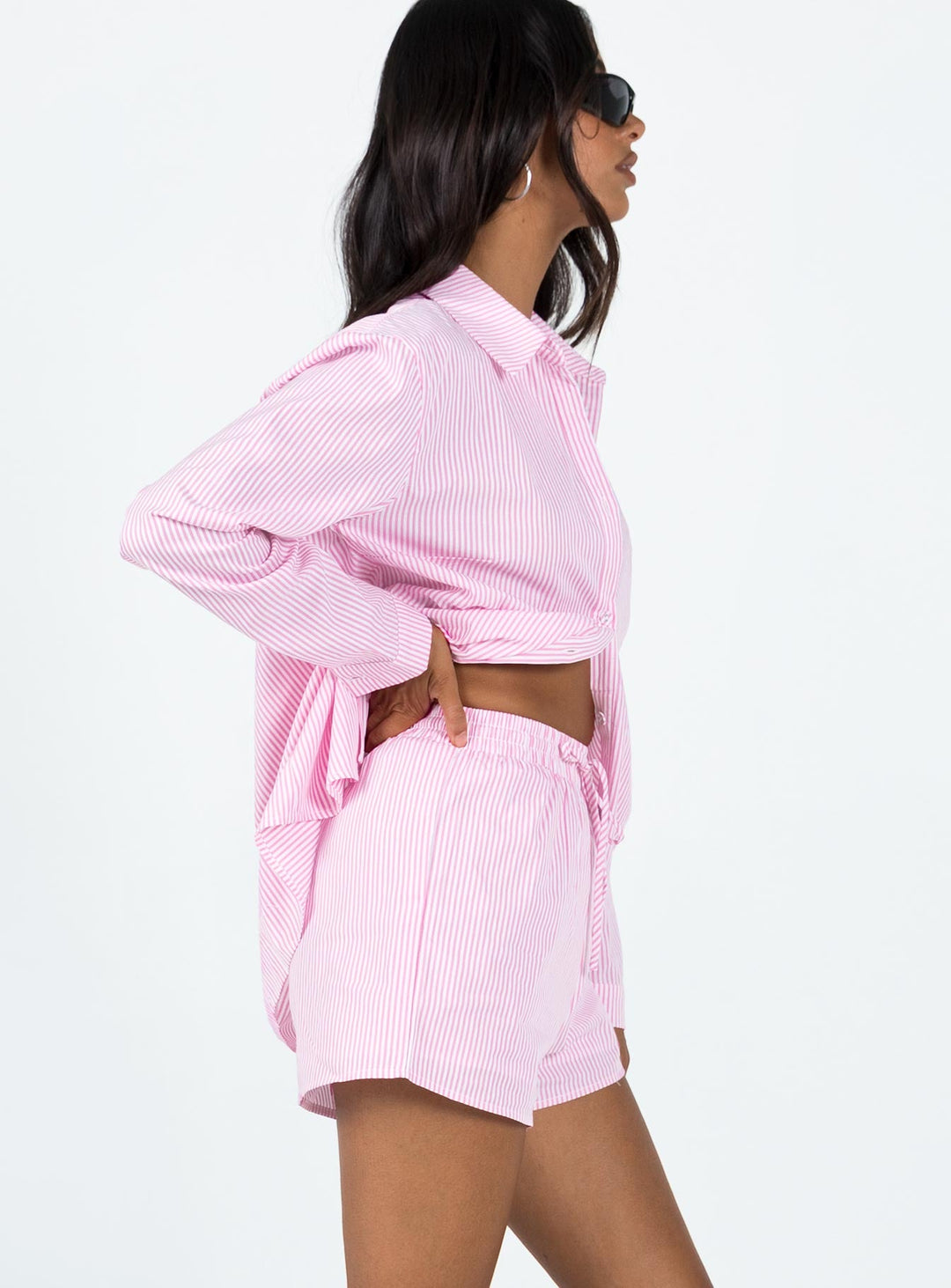 Il set Chloe a righe rosa a basso impatto 