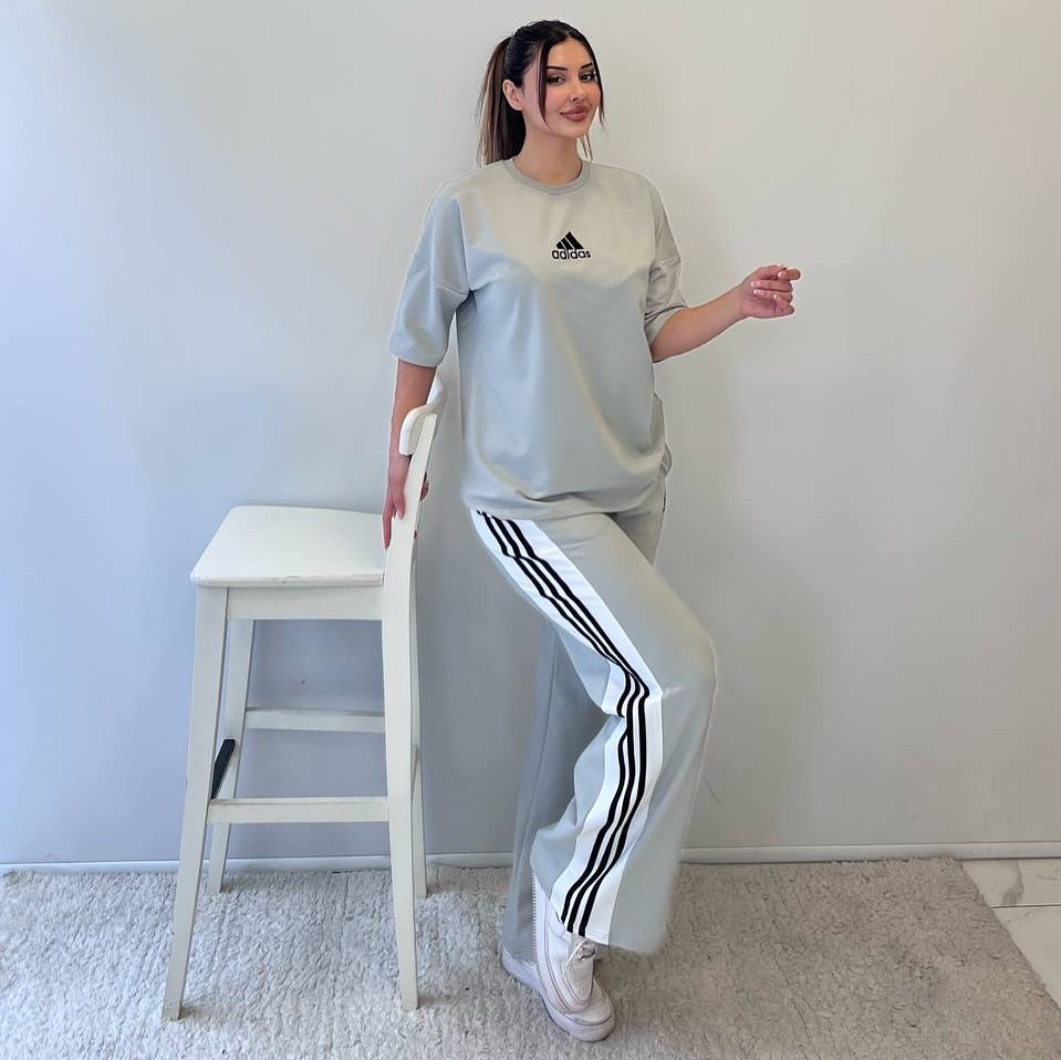 Set AdiAir Luxe Originals™ Comfort Flow – Stile senza sforzo. Righe iconiche 